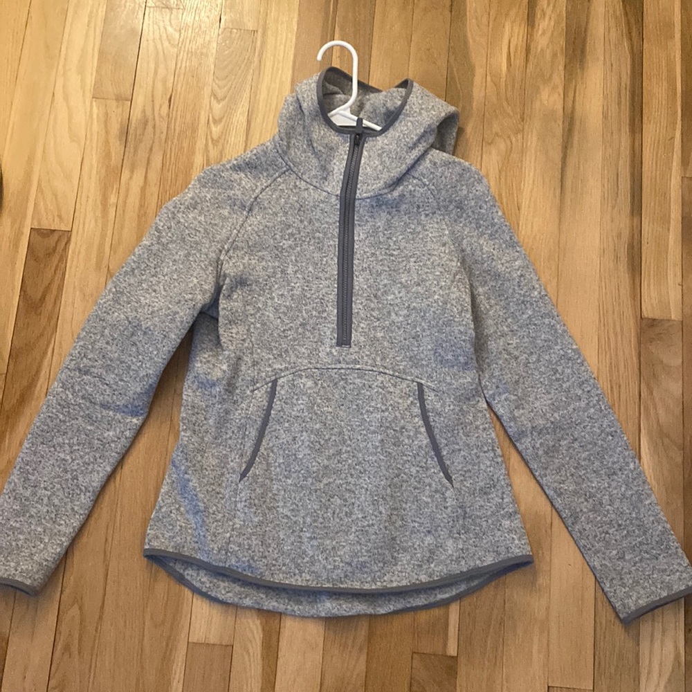 Lululemon fleece jacket size 8